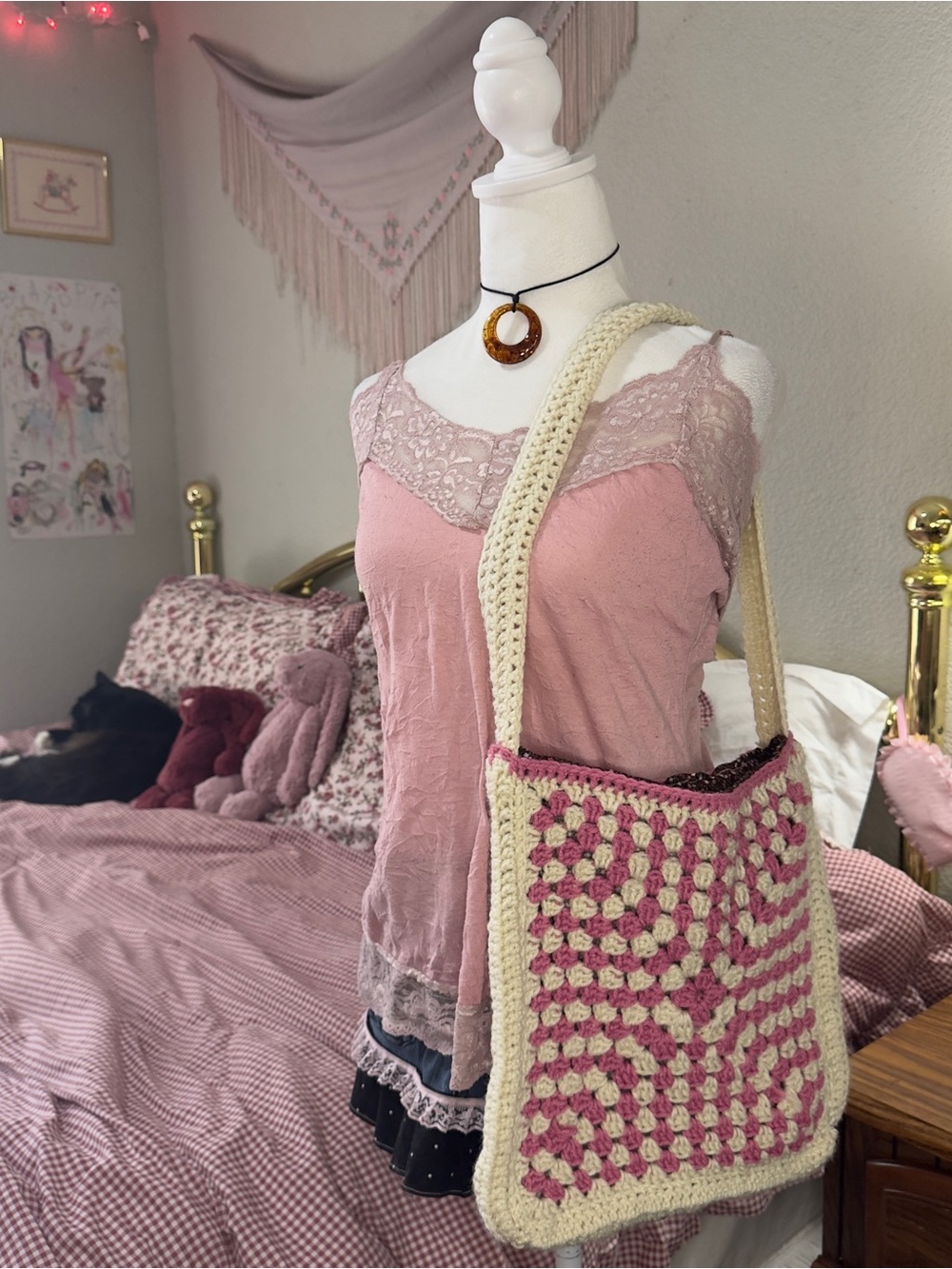 Cream and Pink Crochet Shoulder Bag - Handmade Boho Style - Picture 3 of 9